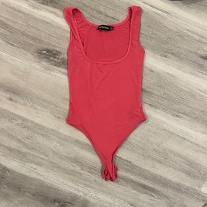 Pretty Little Thing - Size 4 - Pink Bodysuit